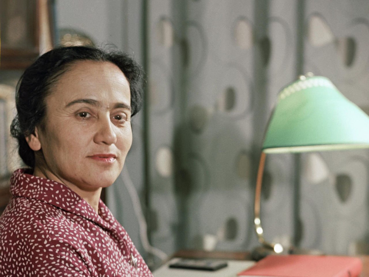 «Перелистав прошедшего тетрадь...»